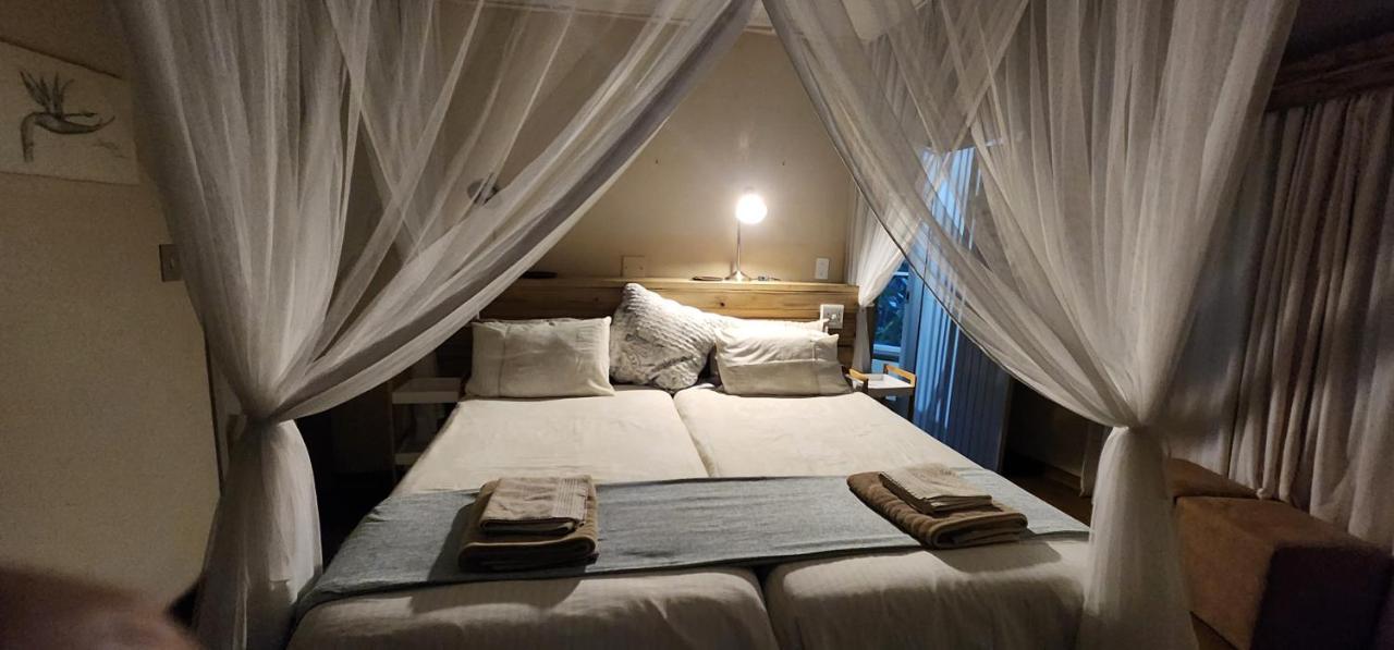 Kiaat Bungalows Hazyview Extérieur photo