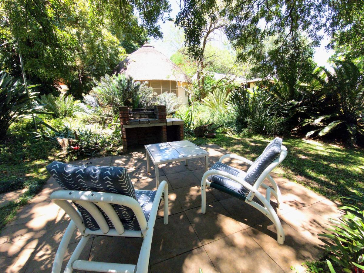 Kiaat Bungalows Hazyview Extérieur photo