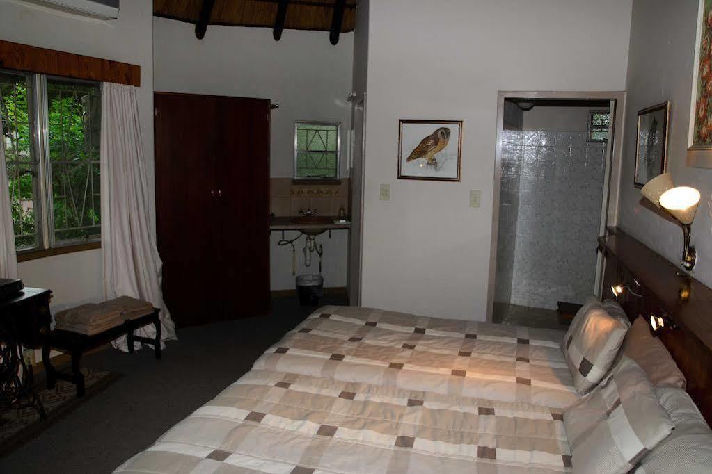Kiaat Bungalows Hazyview Extérieur photo